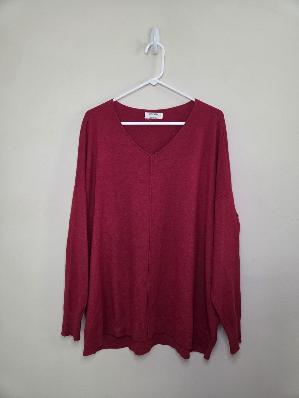Women's Zenana Red V -Neck Sweater Sz 2X - Picture 2 of 8